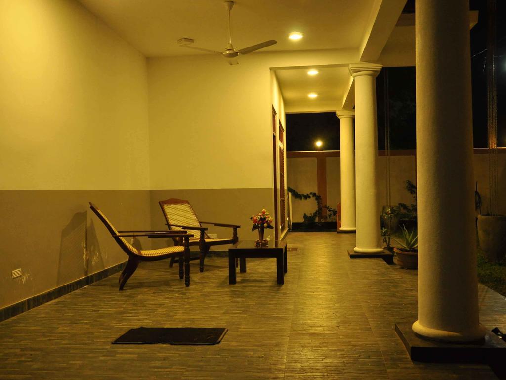 أونا واتونا Helis Place المظهر الخارجي الصورة