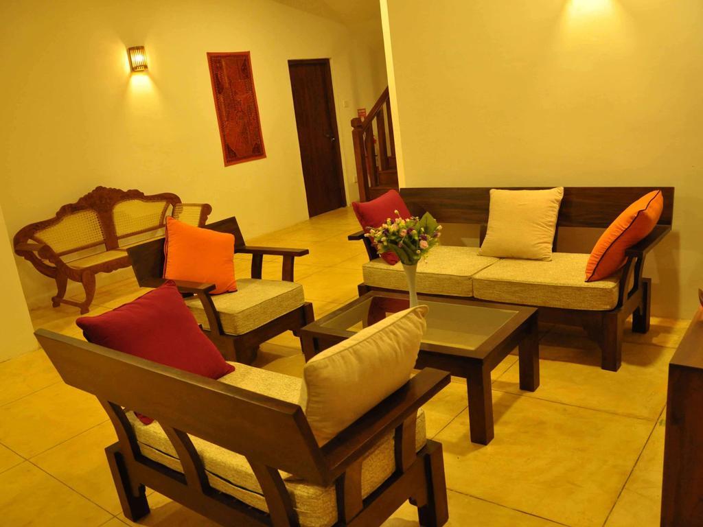 أونا واتونا Helis Place المظهر الخارجي الصورة