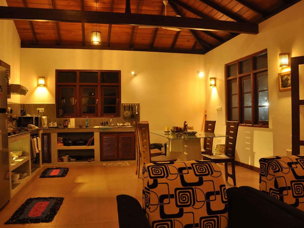 أونا واتونا Helis Place المظهر الخارجي الصورة