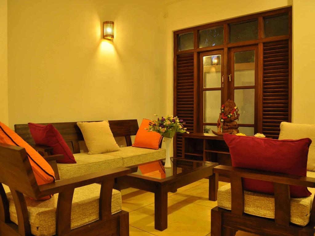 أونا واتونا Helis Place المظهر الخارجي الصورة