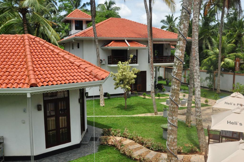 أونا واتونا Helis Place المظهر الخارجي الصورة