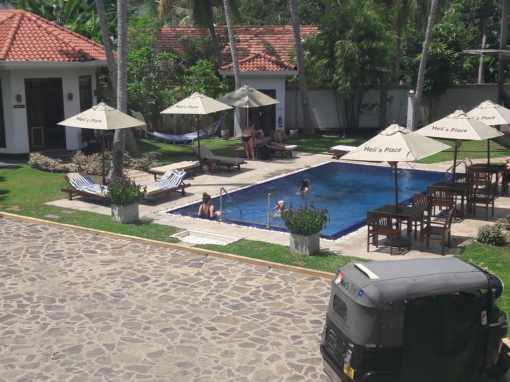 أونا واتونا Helis Place المظهر الخارجي الصورة