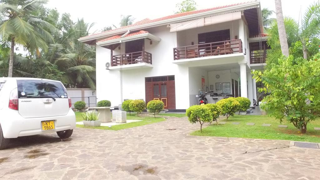 أونا واتونا Helis Place المظهر الخارجي الصورة
