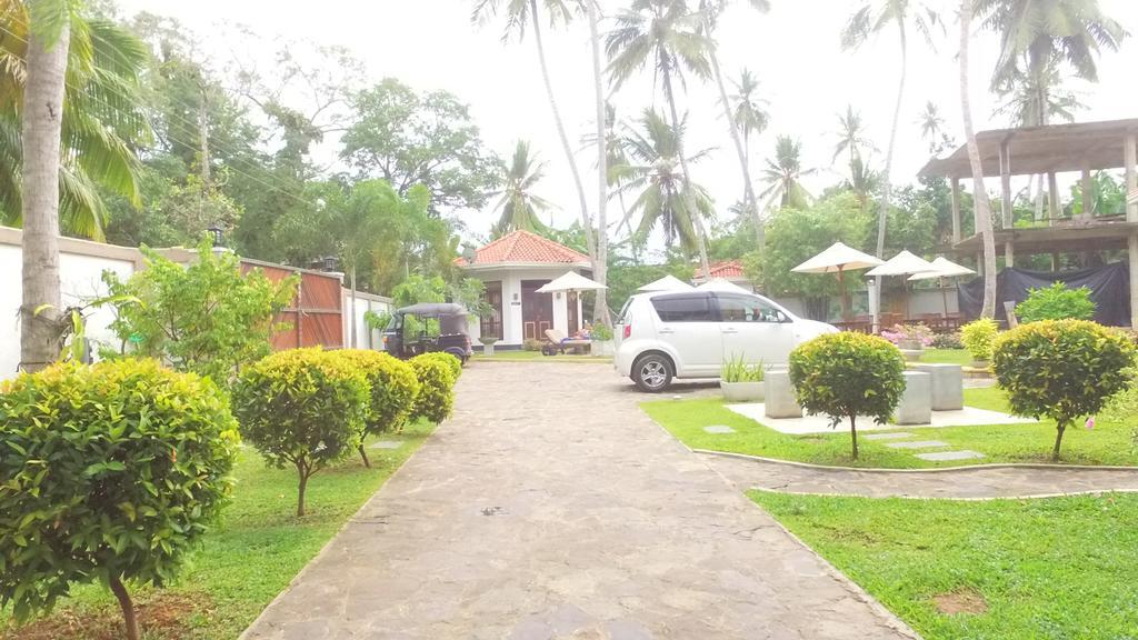 أونا واتونا Helis Place المظهر الخارجي الصورة